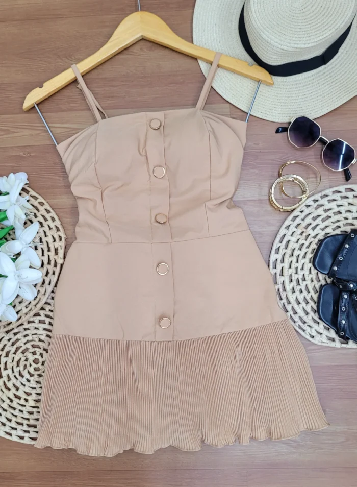 vestido curto detalhe botões barra plissada ref: 074
